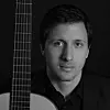 Naš mladi gitarist trenutačno završava studij na Muzičkoj akademiji u Ženevi.