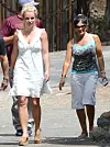 Britney Spears i Lynne Spears snimljene 2013. dok je pjevačica bila pod paskom obitelji