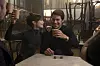 Lily Collins i Lucas Bravo na setu serije 'Emily u Parizu'