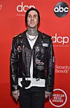 Travis Barker ranije je govorio da su on i Kourtney samo prijatelji.