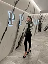 Svaka modna kombinacija bila je pažljivo osmišljena kako bi bile što uočljivije i privukle interes fotografa