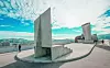 Svakako treba posjetiti Le Corbusierov modernistički kompleks iz 50-ih...