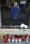 Zagrepčani su ispred Ćirinog omiljenog kafića Charlie zapalili svijeće