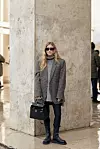 Oversized sako, pletena dolčevita i tajice za jesenski styling
