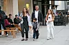 Jessica Alba i Cash Warren u šetnji s djecom