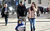 Zagreb, 130220. Zrinjevac. Goran Ivanisevic prosetao je Zrinjevcem sa suprugom Nives i njhovim djetetom. Na fotografiji: Goran i Nives Ivaniseic. Foto: Damjan Tadic / CROPIX