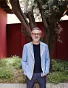 Bottura u Italiji ima Osteriu Francescanu na dvije adrese, Franceschettu58, Cavallino Maranello, i Gucci Osteriu, a iznajmljuje i sobe u Casi Maria Luiga