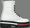 Tommy Hilfiger. Mass