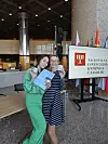 Dinka i Karla Kuleš na 21. međunarodnoj izložbi inovacija na kojoj su osvojile broncu