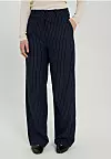 Neo Pinstrape hlače 69,50 eura