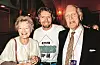 S majkom Eve i ocem Edwardom 1993. u Londonu
