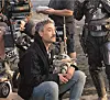 Na setu TV serijala ‘The Mandalorian’ s lutkom malog Yode, 2019.