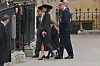 Na komemoraciju su stigli u elegantnim izdanjima sa svojom djecom, princom Georgeom i princezom Charlotte.