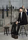 kreativno vodstvo ROMANO DECKER stilisti MARKO PLUKAVEC i SLAĐANA DIVJAK make up SIMONA ANTONOVIĆ stilistica kose MILENA MARŠIĆ @Salon Glamour asistent fotograkinje za postprodukciju VJERAN LISJAK asistentica šminke IVANA ČEŠLJAR asistenti kose IVA KADA i ZVONIMIR ANDRIĆ JURIŠIĆ