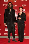 Russell Brand i sadašnja supruga Laura Gallacher