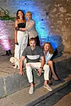 Branka Petrić sa sinom Uliksom Fehmiuom, snahom Snežanom Bogdanović i unukom Nikom