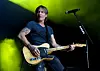 Keith Urban na svirci.