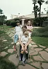 Johan Cruyff s kćerima i sinom Jordijem 1981.