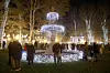 Advent u Zagrebu: Ledeni park otvoren je uz Orašara, upaljena je prva svijeća, delicija ne manjka, a stigao je i novi viralni hit