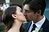 Close up of romantic newlywed couple kissing while standing in park,Image: 349371276, License: Rights-managed, Restrictions:, Model Release: yes, Credit line: -/Wavebreak/Profimedia