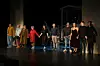 Predstava okuplja dvije glumačke podjele: premijernu izvedbu izveli su Tvrtko Jurić u ulozi Grge Adamića, Aleksandra Naumov kao Leda Tkalčec te Lucija Rukavina i Tomislav Dunđer u ulogama Ane i Saše