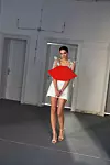 Hiperženstveni model iz nove kolekcije Decennium.