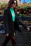 Street style iz Londona: snažne boje, oversized komadi i torbice - svih veličina