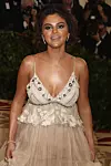 May 7, 2018 - New York City, New York, U.S. - Singer SELENA GOMEZ attends the Costume Institute Benefit celebrating the opening of Heavenly Bodies: Fashion and the Catholic Imagination exhibit held at at The Metropolitan Museum of Art., Image: 370900138, License: Rights-managed, Restrictions: , Model Release: no, Credit line: Nancy Kaszerman / Zuma Press / Profimedia