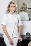 Dr. Maja Kovačević objasnila je kako kvalitetno njegovati i jačati kožu dekoltea