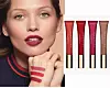 Clarins Velvet Lip ruž za usne dolazi u četiri nijanse i u praktičnoj tubici.