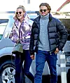 Nina Agdal odabrala je metalik jaknu za ovu jesen.