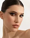 Edukacija MASTER MAKEUP namijenjena je svima onima koji žele naučiti osnovne i napredne tehnike šminkanja