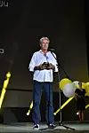 Zlatna arena za reŽiju dodjeljuje se Zrinku Ogresti za film Plavi cvijet.