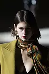 Klasični crveni ruž; Saint Laurent