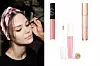 Sjajilo NARS; Cult Beauty (19 funti)/ sjajilo Lancôme L'Absolu Gloss Rôsy Plump; Notino (209 kn)/ sjajilo Charlotte Tilbury Collagen Lip Bath; Cult Beauty (25 funti) fotografija: Imaxtree