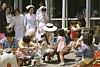 Princezu Dianu ugostila je 1986. za posjeta japanskom Crvenom križu, čija je bila predsjednica