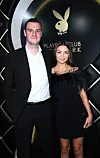Cooper Hefner i Scarlett Byrne u ožujku će dobiti blizance