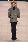 U Parizu, modnom vizijom zavodi Saint Laurent