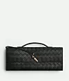 Bottega Veneta, Andiamo clutch (boja Black)