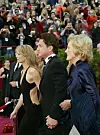 Sean Penn s bivšom suprugom Robin Wright Penn i majkom Eileen, na dodjeli Oscara 2004.