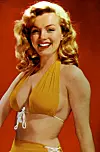 Kao Norma Jean Baker sredinom 40.-ih