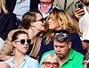 Cara Delevingne i Sienna Miller u gledalištu središnjeg terena All England kluba u Wimbledonu