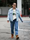 Mila Kunis u ležernom izdanju izgleda poput tinejdžerice