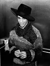Tijekom 45 godina na glazbenoj sceni napisao je više od tisuću pjesama