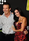 Dennis Quaid s kolegicom Demi Moore na losangeleškoj premijeri filma 'The Substance'