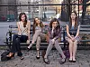 Proslavila se serijom ‘Djevojke‘ u kojoj tumači glavnu ulogu, a s njom igraju i Allison Williams, Jemima Kirke i Zosia Mamet