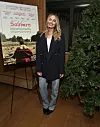 Margot Robbie zna kako nositi popularni oversize blejzer