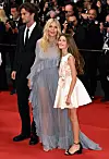 Oli Green, Sienna Miller i Marlowe Ottoline na premijeri filma 'Horizont: Američka saga'