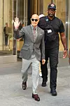 Stanley Tucci izgleda kao da nije prošao ni dan između snimanja dva filma