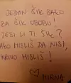 Mirna je ispisala pregršt poruka djevojkama koje će dobiti njezinu garderobu.